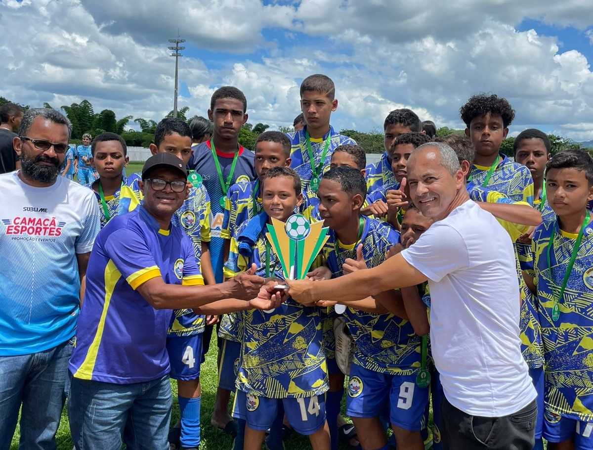 Camacã: Prefeitura realiza 1ª Copinha de futebol de base sub 13 e 15 coroada com 

